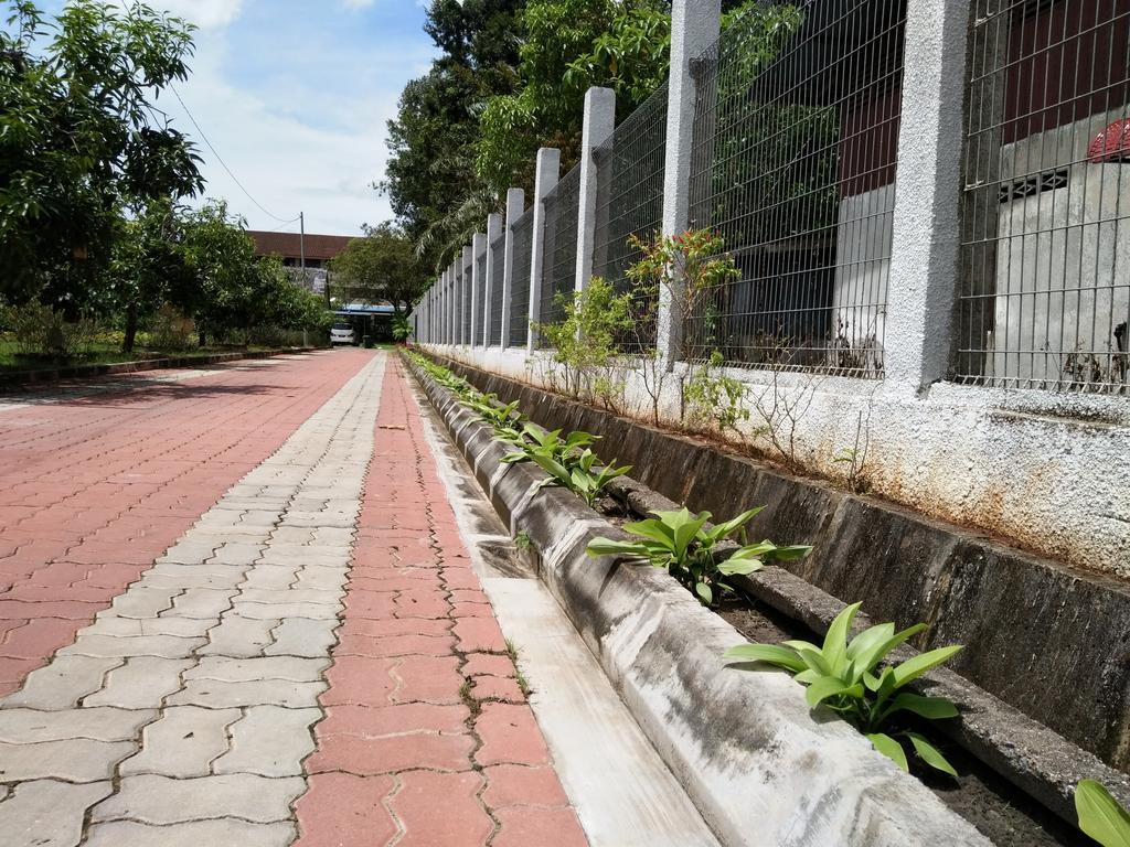 Harum Manis Country House Kangar Exterior foto